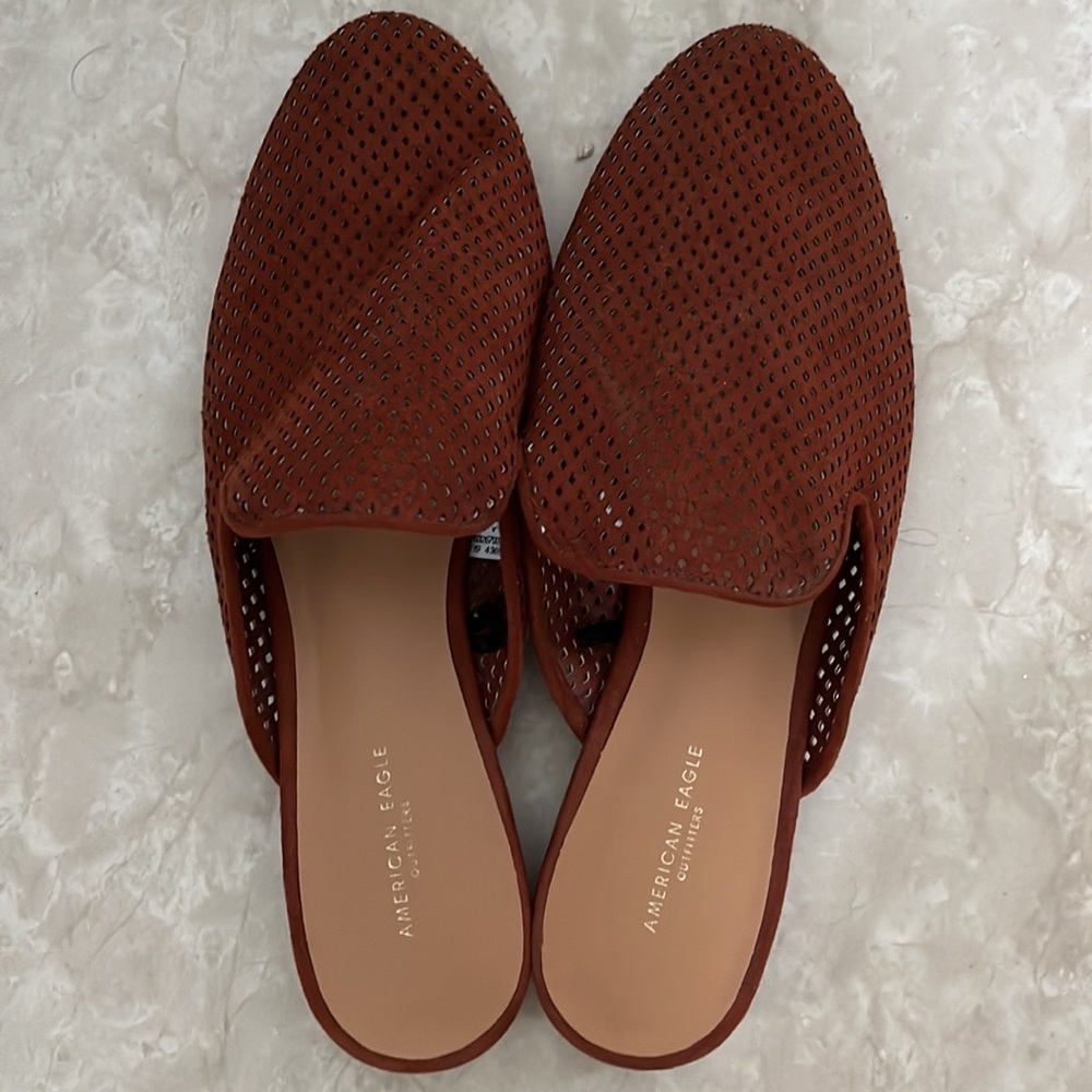 AEO Maroon Mules shoes
